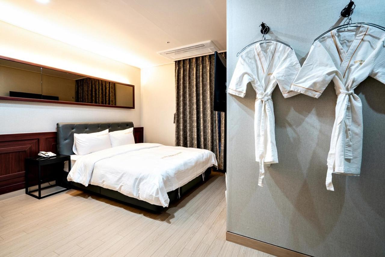 Siheung Seoul Tourist Hotel Exteriér fotografie