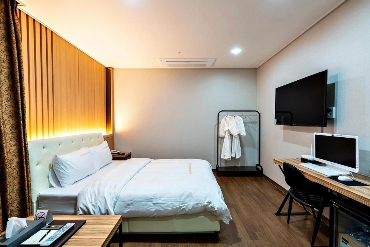 Siheung Seoul Tourist Hotel Exteriér fotografie