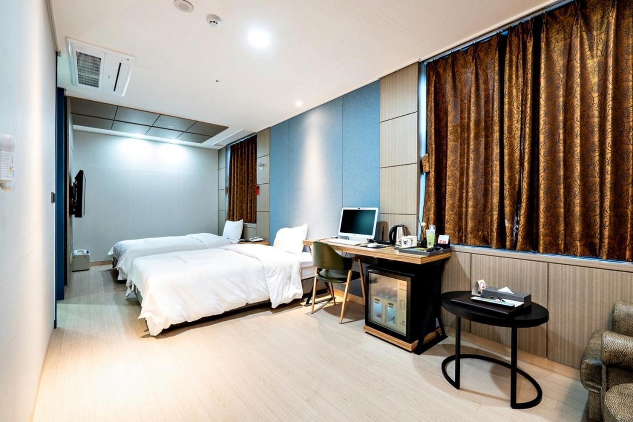 Siheung Seoul Tourist Hotel Exteriér fotografie